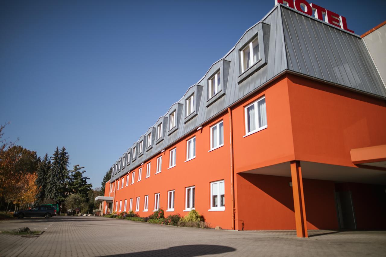 Hotel Rosenstadt Forst Forst  Exterior foto