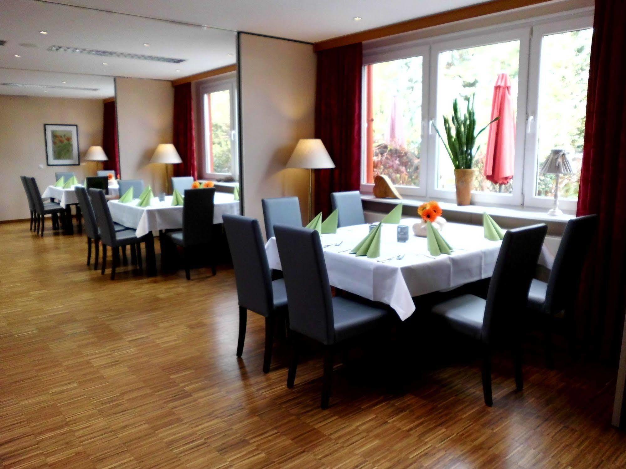 Hotel Rosenstadt Forst Forst  Exterior foto