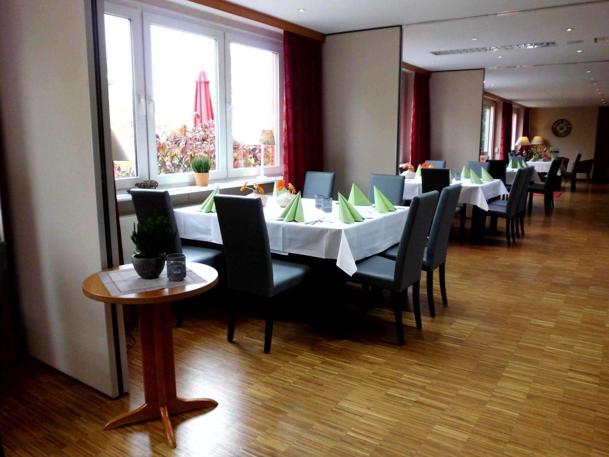 Hotel Rosenstadt Forst Forst  Exterior foto
