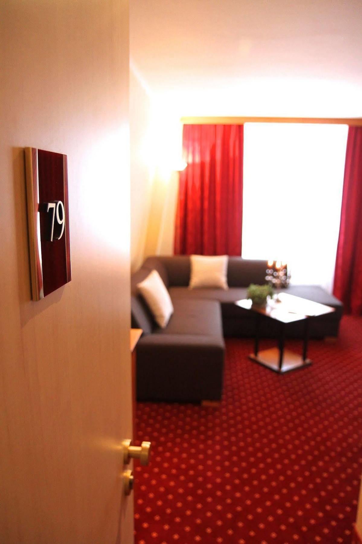 Hotel Rosenstadt Forst Forst  Exterior foto